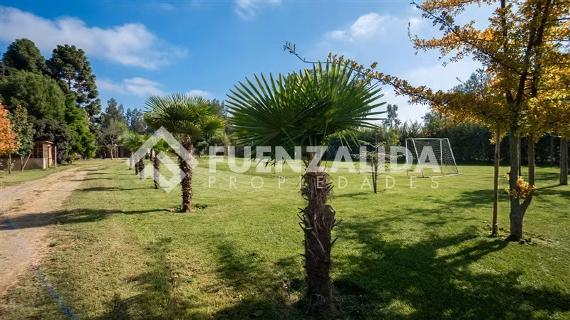 Parcela con casa 2d 2b mas piscina quincho