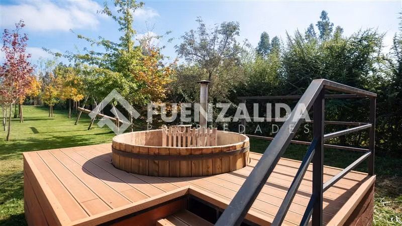Parcela con casa 2d 2b mas piscina quincho