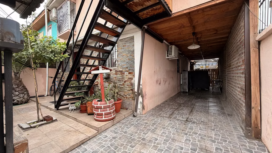 SE VENDE CASA 6D Y 2B, EL BOSQUE - Imagen 2