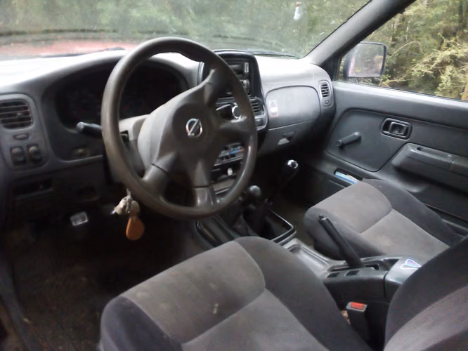 Venta de camioneta Nissan Terrano Dx, 4x4, Diesel, Japonesa.