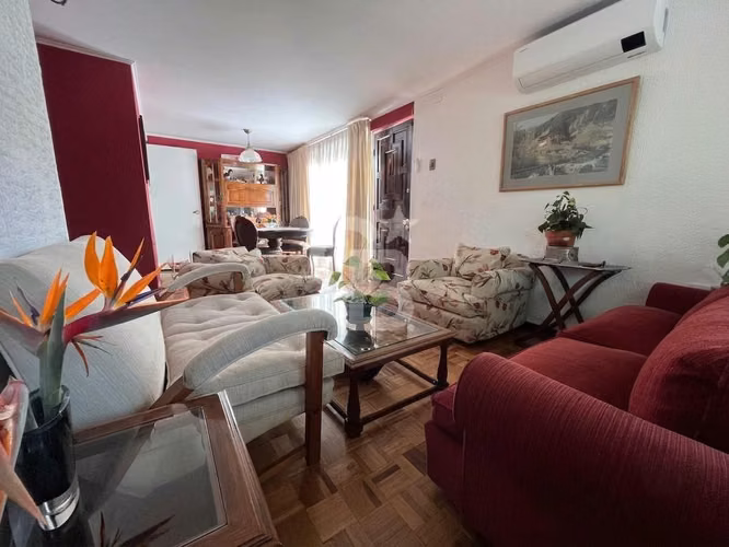 Oportunidad, Casa en Sector de Vitacura - Imagen 6