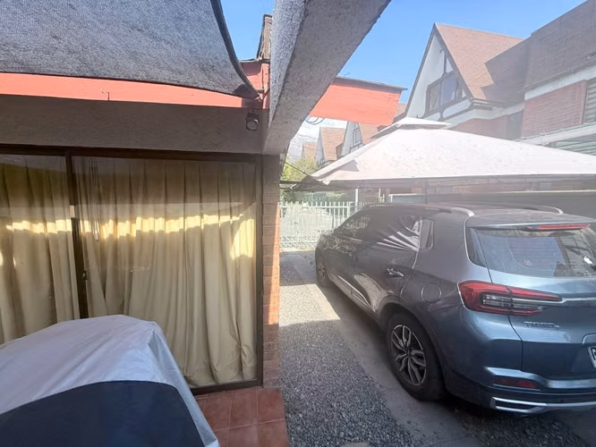 Casa 3 Dorm. 2 baños, Estac, Camino Peñalolén - Imagen 7