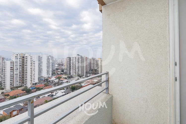 Departamento en Primera Avenida
