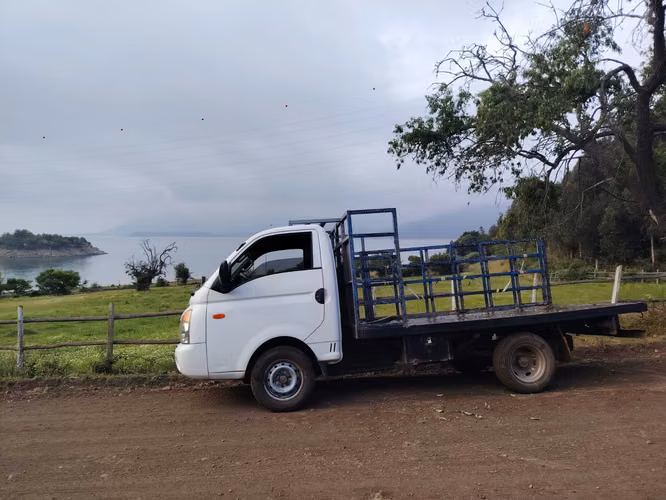 Camioneta HYUNDAI H100