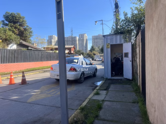Oportunidad casa en condominio Macul