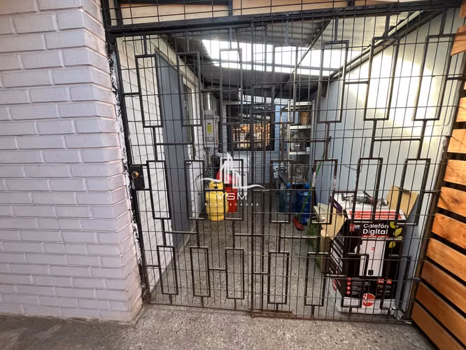 Oportunidad casa en condominio Macul