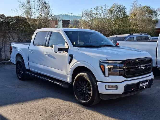 FORD F-150 2025
