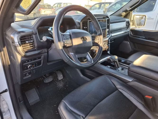 FORD F-150 2025