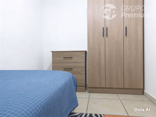 CASA CON AMPLIOS ESPACIOS Y 11 D, 5B EN VENTA EN CERRILLOS