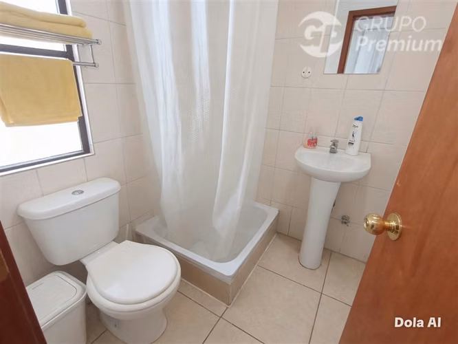 CASA CON AMPLIOS ESPACIOS Y 11 D, 5B EN VENTA EN CERRILLOS