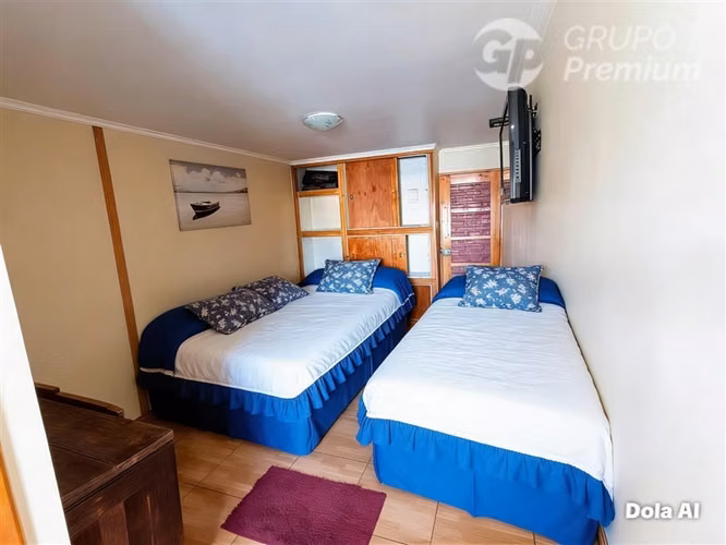 CASA CON AMPLIOS ESPACIOS Y 11 D, 5B EN VENTA EN CERRILLOS