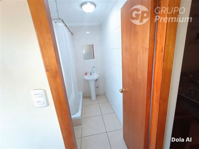 CASA CON AMPLIOS ESPACIOS Y 11 D, 5B EN VENTA EN CERRILLOS