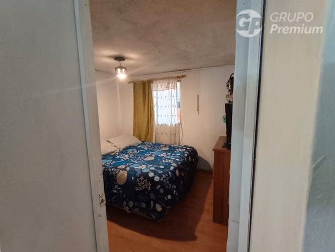 Casa de Esquina de 3 dorm.y 2baños en venta en Maipú
