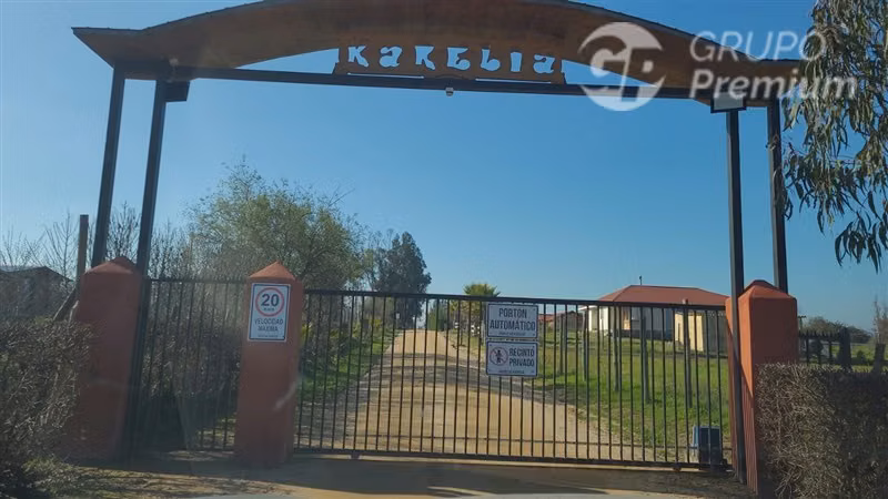 Hermosa Parcela con servicios básicos en venta en Las Cabras - Imagen 8
