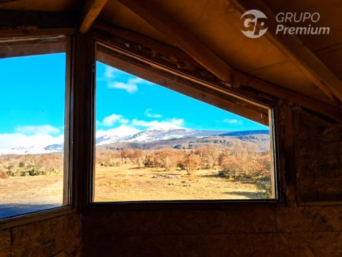 Gran Parcela con casa en construcción en venta en Lago Verde