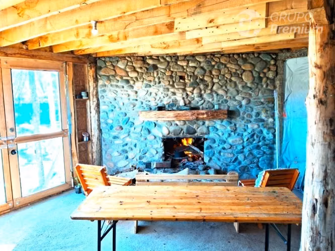 Gran Parcela con casa en construcción en venta en Lago Verde