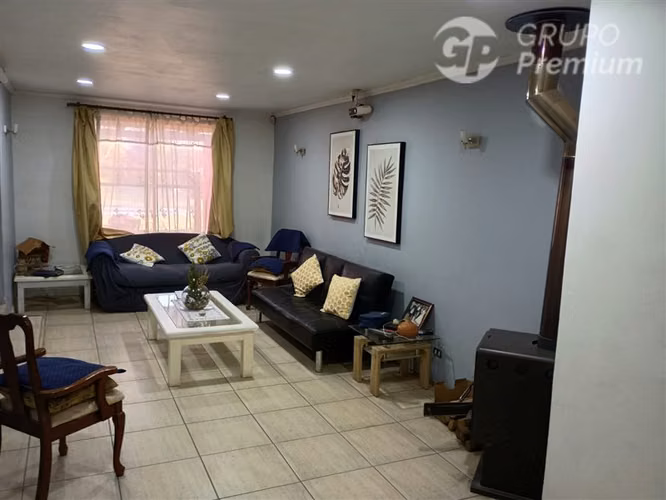Parcela Con Dos Casas muy luminosas en venta en Peñaflor