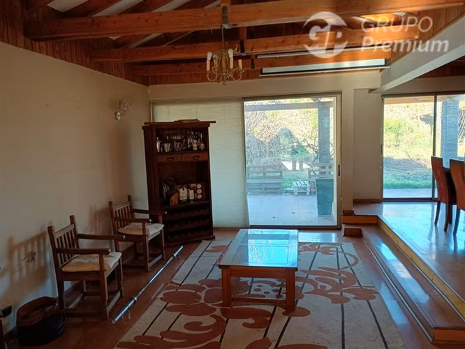 Parcela Con Dos Casas muy luminosas en venta en Peñaflor