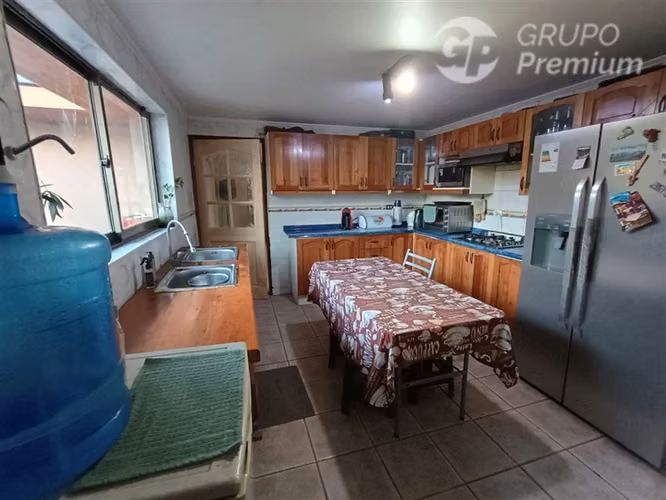 Parcela Con Dos Casas muy luminosas en venta en Peñaflor