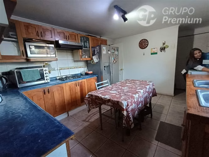 Parcela Con Dos Casas muy luminosas en venta en Peñaflor