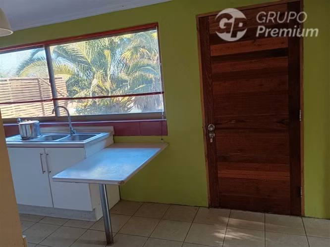 Parcela Con Dos Casas muy luminosas en venta en Peñaflor