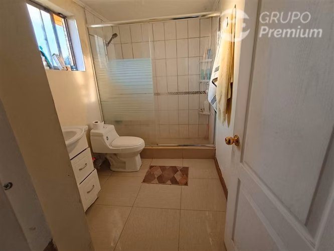 Parcela Con Dos Casas muy luminosas en venta en Peñaflor