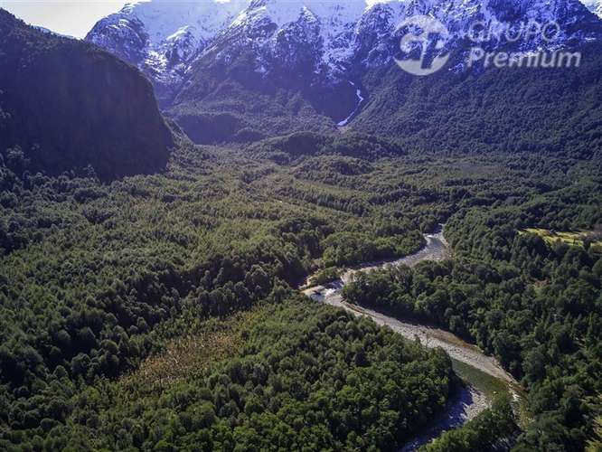 Fundo Agrícola y Ganadero de 475.Ha en venta en Lago Verde