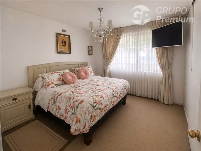 Arriendo Casa 4D+3B, Quincho y Bodega, Av. Alemania