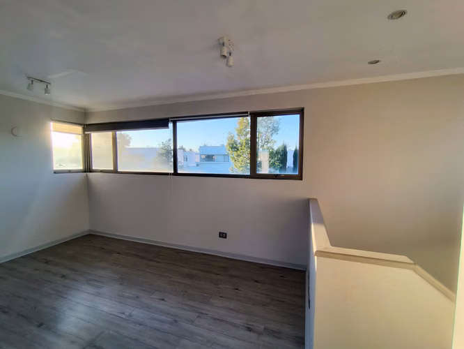VENDO CASA DE 140 M2 4D/4B/PISCINA EN CONDOMINIO LINDEROS