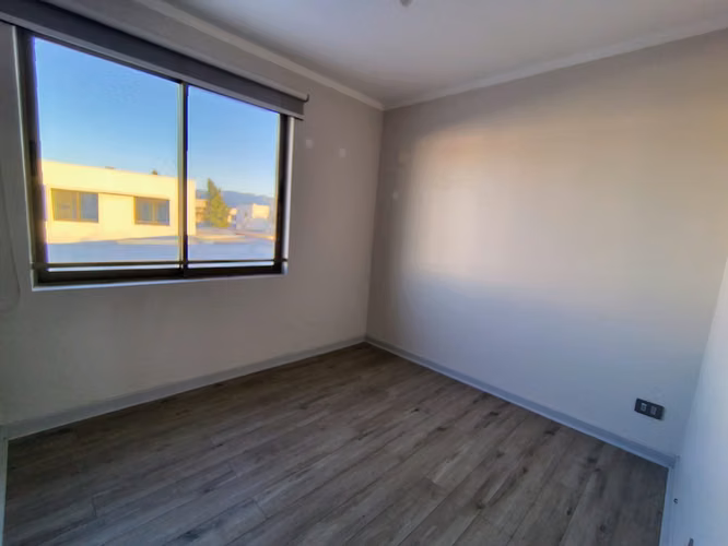 VENDO CASA DE 140 M2 4D/4B/PISCINA EN CONDOMINIO LINDEROS