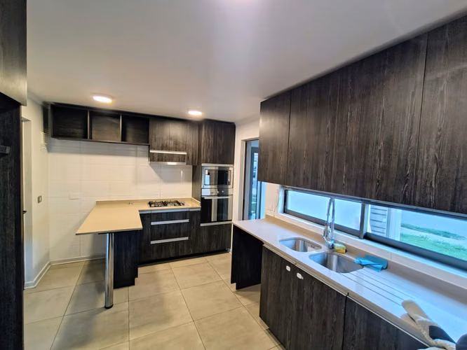 VENDO CASA DE 140 M2 4D/4B/PISCINA EN CONDOMINIO LINDEROS