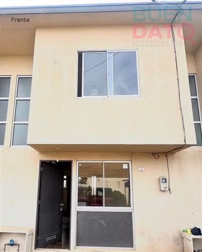 CASA condominio Peumo