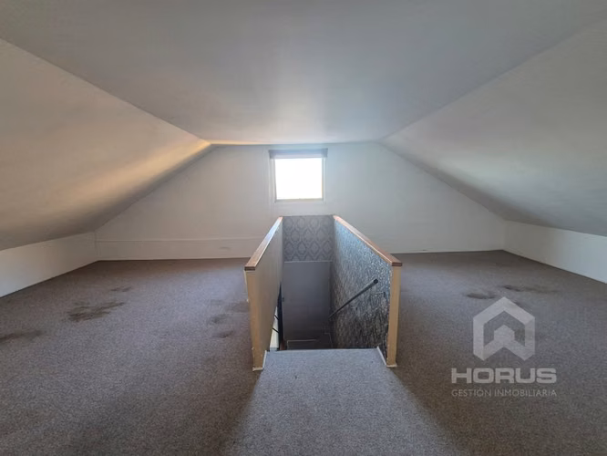 Casa de Lujo en arriendo. — Pudahuel