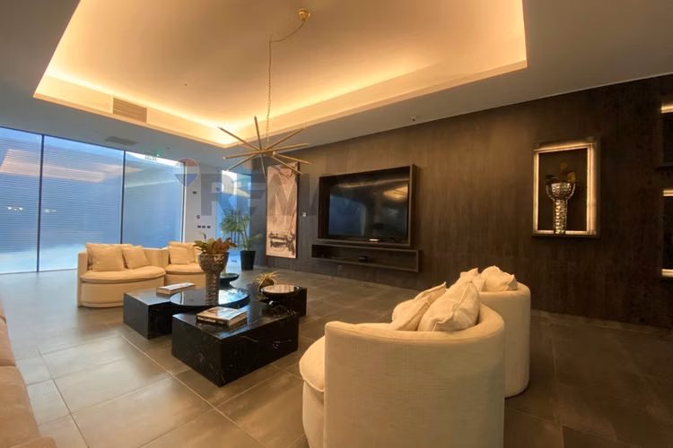 Arriendo estudio nuevo a pasos del metro