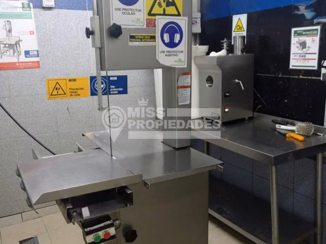 ARRIENDA LOCAL COMERCIAL CON DERECHO A LLAVE, CALAMA