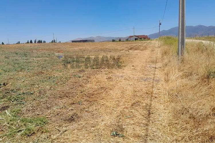 Terreno plano en condominio con seguridad