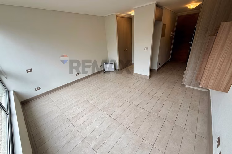 Studio, metro irarrázaval, barrio italia