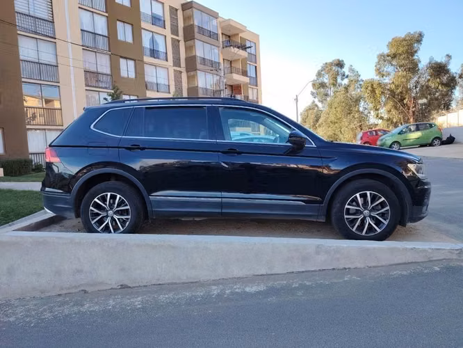 VOLKSWAGEN TIGUAN TDI AT COMFORTLINE 4M - 2019 | 2756
