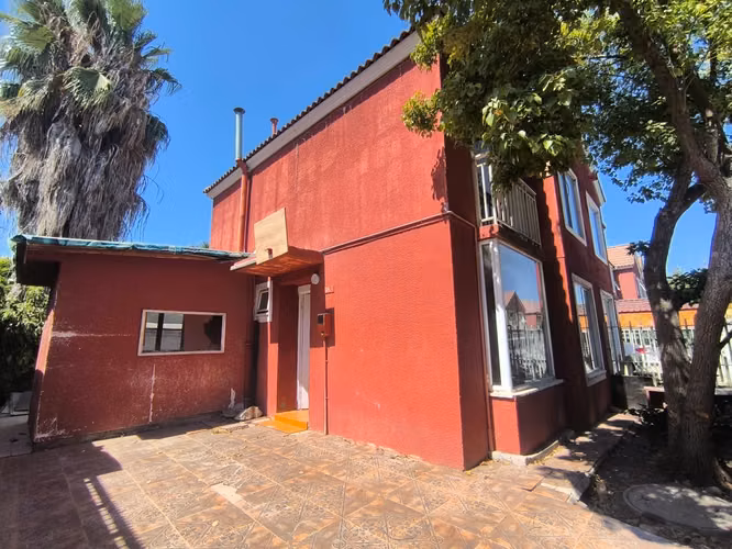 AMPLIA CASA EN VALLE GRANDE 3D 3B