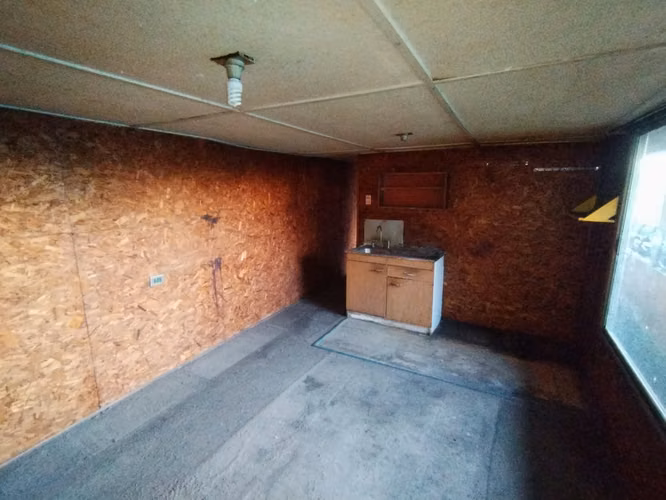VENTA CASA CON AMPLIO TERRENO ESPECIAL PARA INVERSIONISTAS