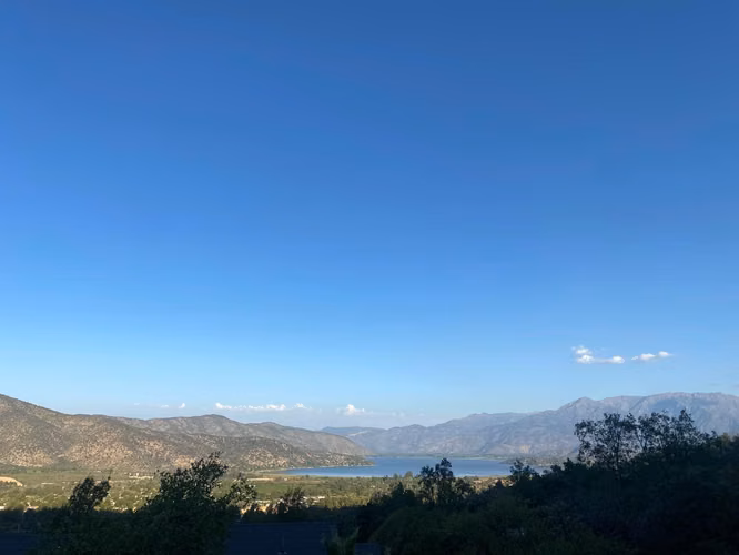 PARCELA EN CONDOMINIO CONSOLIDADO CON VISTA LAGUNA ACULEO