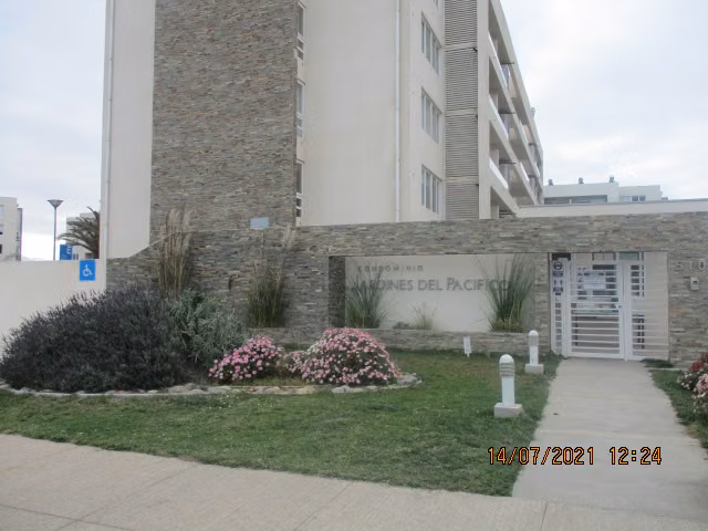 ARRIENDO DEPARTAMENTO FRENTE AL MAR 1D 1B EN SERENA