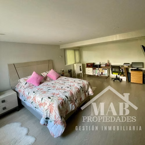 Exclusiva casa en Paso Hondo (177774)