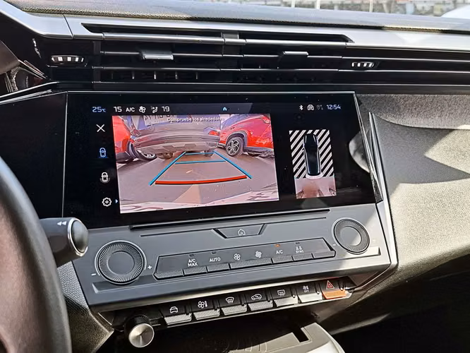 PEUGEOT 308 2023