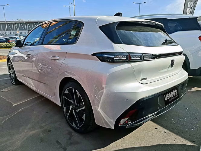 PEUGEOT 308 2023