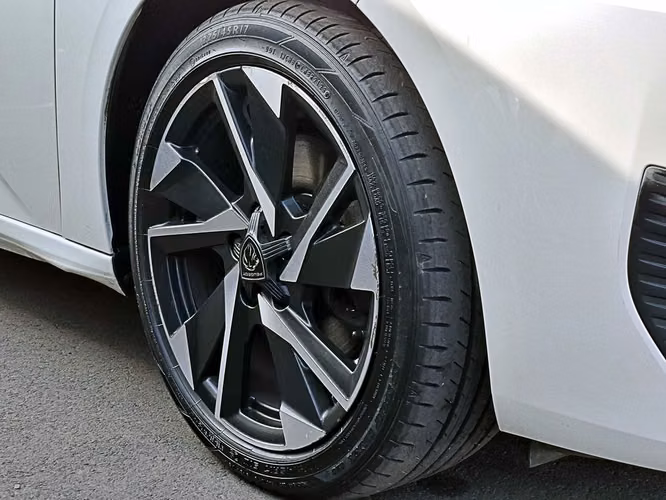 PEUGEOT 308 2023