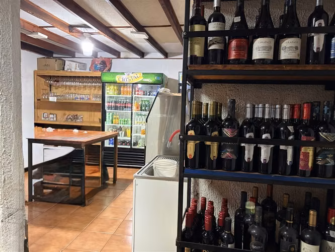 Local Comercial Restaurante en venta en Independencia 590m2