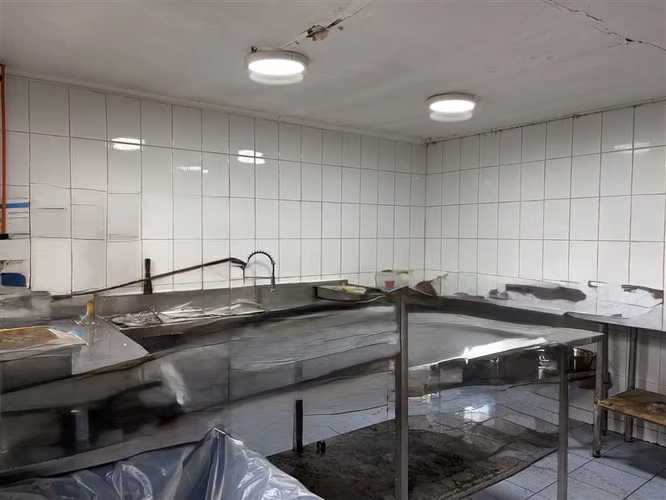 Local Comercial Restaurante en venta en Independencia 590m2