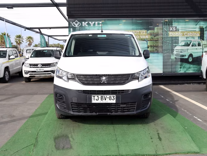 PEUGEOT PARTNER 2024