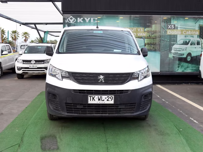 PEUGEOT PARTNER 2024